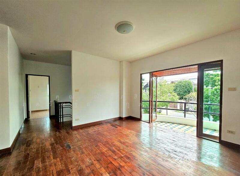 บ้านพึงใจ หทัยราษฎร์ 33/1 ( Baan Peungjai Hathairat 33/1 ), Bangkok, Bang Chun, Khlong Sam Wa, Bangkok, 3 Bedrooms, 360 sqm, Single Detached House For Sale, by คุณ ณัจภสิญาค์ ศุภควัษฐ์กาญกุล (ณิชชา), 500063216 - DDproperty.com