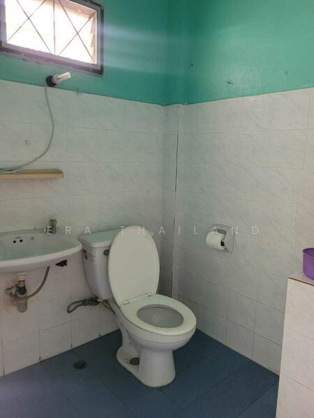 ขาย - ขายทาวน์เฮ้าส์ในเมืองพิษณุโลก 80 ตร.ม. ถ.ประชาอุทิศ วัดจ้นทร์ตะวันตก, พิษณุโลก