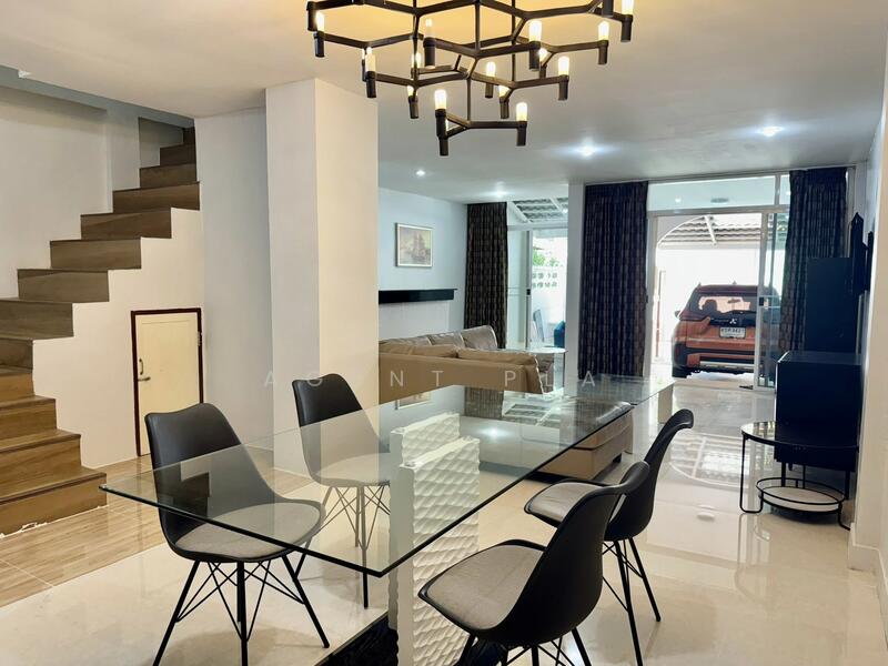 ให้เช่า - Townhouse for rent at Sukhumvit 93 (SPSAD3727), กรุงเทพ