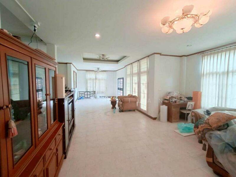 ขาย - บ้านสวยหลังใหญ่ โซนสันป่าตอง, เชียงใหม่