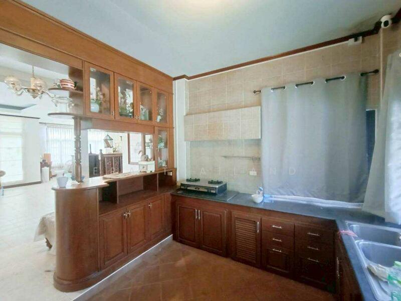 ขาย - บ้านสวยหลังใหญ่ โซนสันป่าตอง, เชียงใหม่