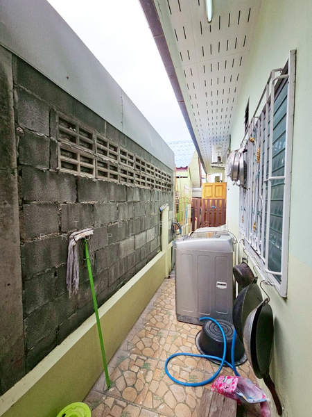 ขาย - ทาวน์เฮ้าส์พานทอง ชลบุรี, ชลบุรี