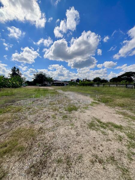 For Sale - Land with existing buildings for sale in Nan Noi District, Nan Province., Nan