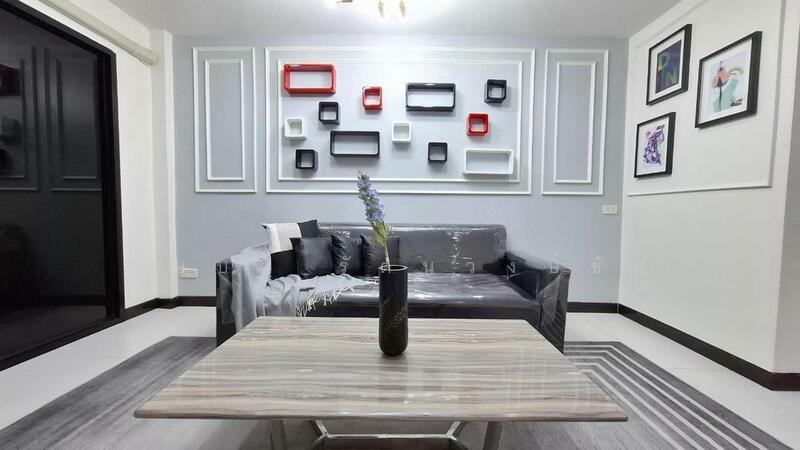 ให้เช่า - รีโนเวทใหม่ ทำเลเอกชัย 46 ซ.กำนันแม้น 13 แยก 27 ให้เช่าทาวน์เฮ้าส์ 2 ชั้น บ้านสวย พร้อมอยู่, กรุงเทพ