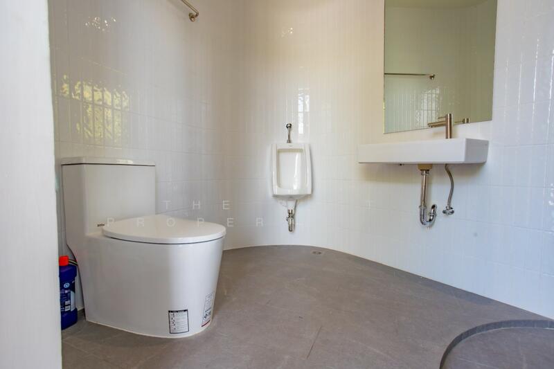 For Sale - หมู่บ้านธนาภิรมย์ โลตัส-ศรีนครินทร์ (Tanapirom Lotus-Srinakarin), Samut Prakan