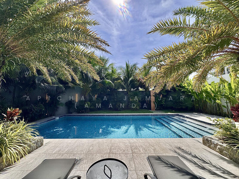 For Rent - Stylish 3-BR Villa Kokyang Rawai, Phuket