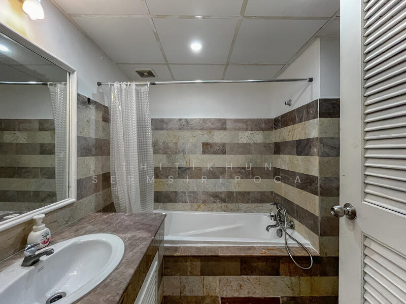 For Sale - Sukhumvit Suite, Bangkok