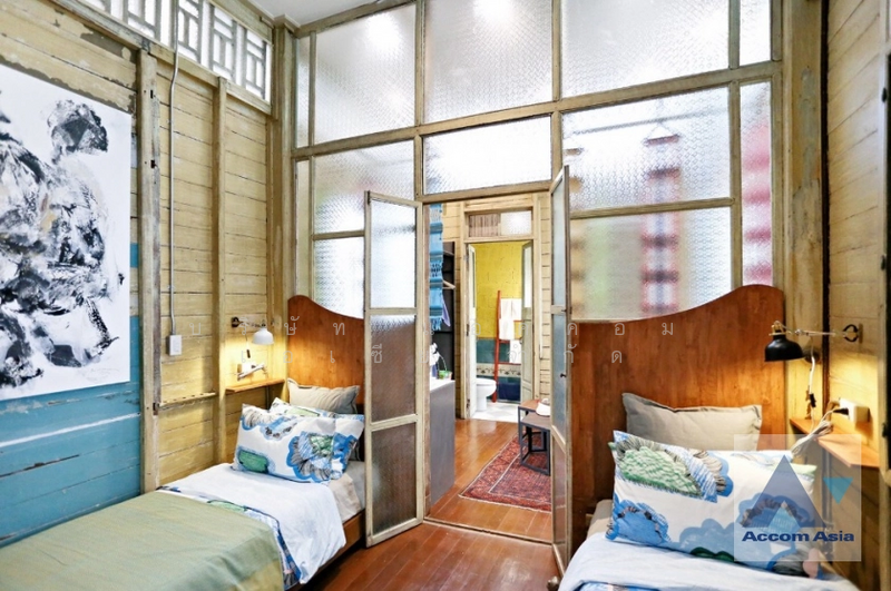 For Rent - Private Swimming Pool, Pet friendly 3 Bedrooms House for Sale and Rent in Silom, Bangkok near BTS Su, Bangkok