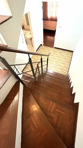 ให้เช่า - หมู่บ้านสรานนท์ บางกะปิ : Saranon Village Bang kapi, กรุงเทพ