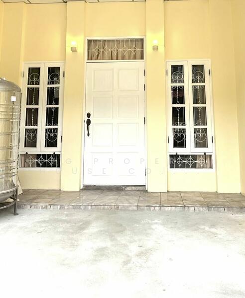 ให้เช่า - หมู่บ้านสรานนท์ บางกะปิ : Saranon Village Bang kapi, กรุงเทพ