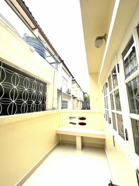 ให้เช่า - หมู่บ้านสรานนท์ บางกะปิ : Saranon Village Bang kapi, กรุงเทพ