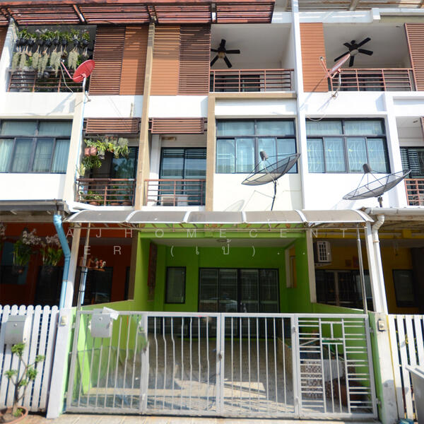 ขาย - Sixnature Watcharapol : ซิกเนเจอร์ วัชรพล, กรุงเทพ