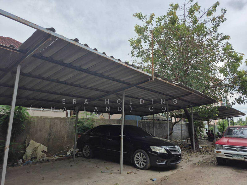 ให้เช่า - พร้อมสิ่งปลูกสร้าง, ชลบุรี