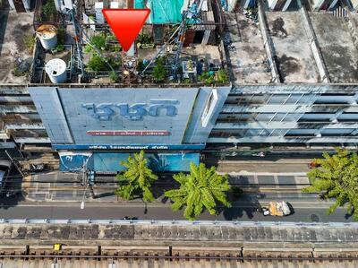 ขาย - เหมาะทำออฟฟิศ คลังสินค้า และมีชั้นใต้ดิน ขายตึกแถว 4.5 ชั้น4 คูหา 70 ตรว. ติดถนน จรัญสนิทวงศ์, กรุงเทพ