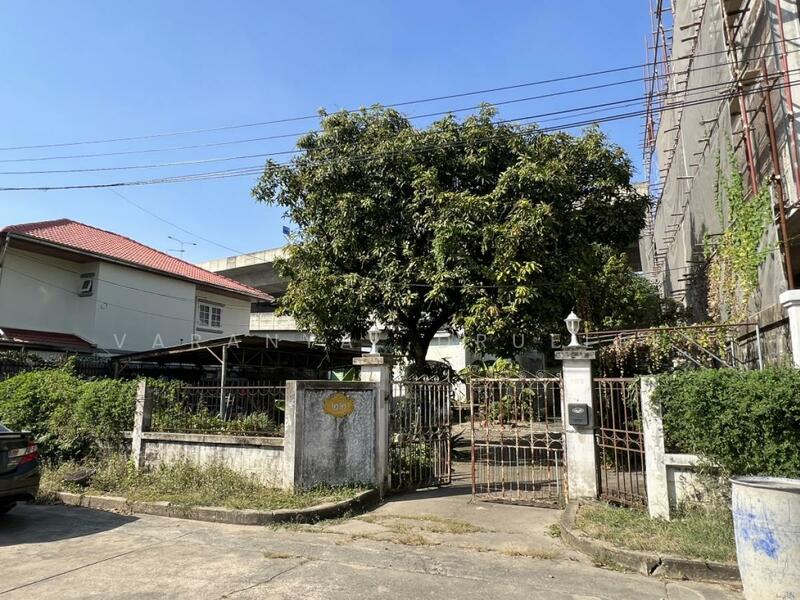 ขาย - บ้าน 2-ห้องนอน, กรุงเทพ