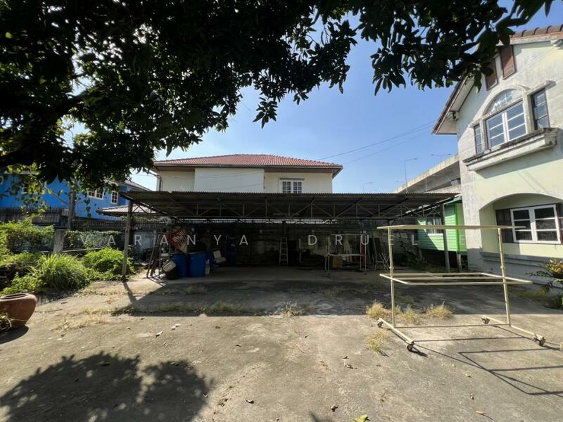 ขาย - บ้าน 2-ห้องนอน, กรุงเทพ