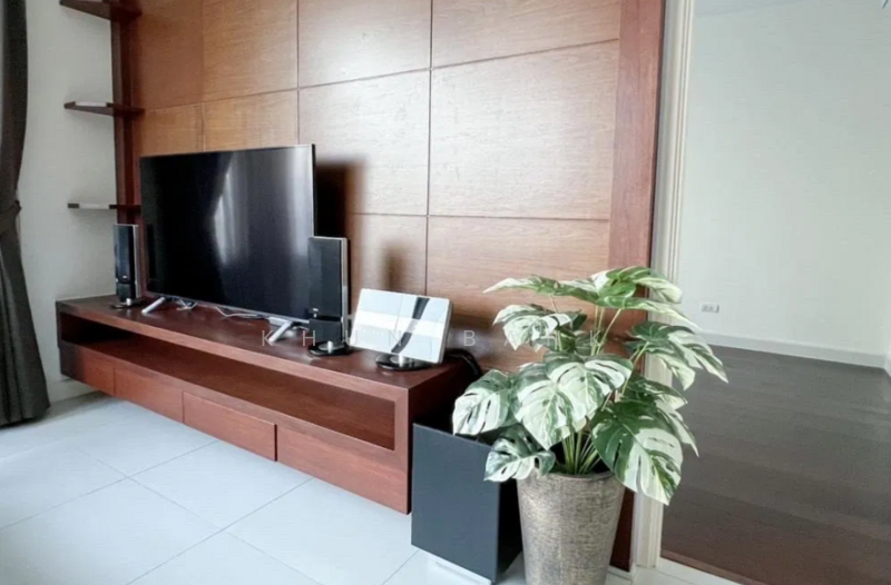 For Rent - Manhattan Chidlom, Bangkok