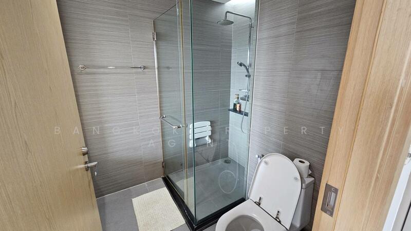 Siri At Sukhumvit, Bangkok, 902 Sukhumvit Road, Phra Kanong, Khlong Toei, Bangkok, 2 Bedrooms, 71 sqm, Condo For Rent, by BANGKOK PROPERTY AGENTS, 500064816 - DDproperty.com