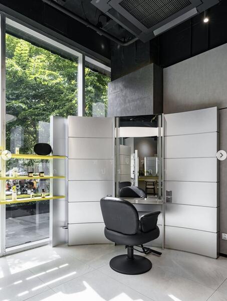 For Rent - Turnkey Salon Business for Rent 2 minute walk from BTS Sala Daeng, Bangkok