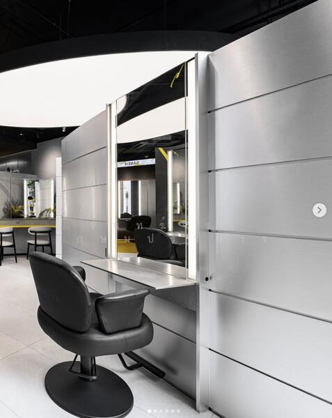 For Rent - Turnkey Salon Business for Rent 2 minute walk from BTS Sala Daeng, Bangkok