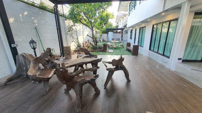 For Rent - 5-BR House, Bangkok