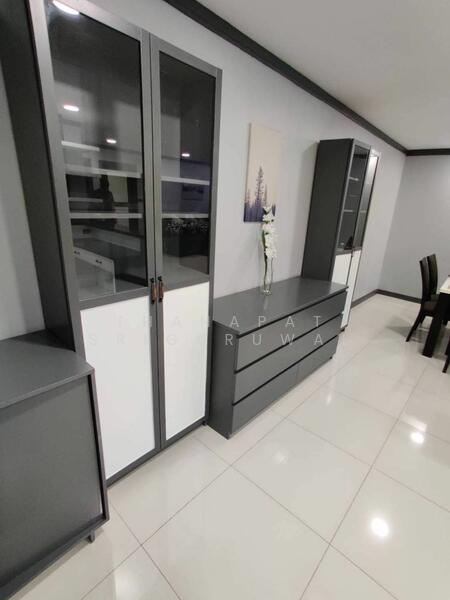 ขาย - Supalai Place Sukhumvit 39 : ศุภาลัย เพลส สุขุมวิท 39, กรุงเทพ