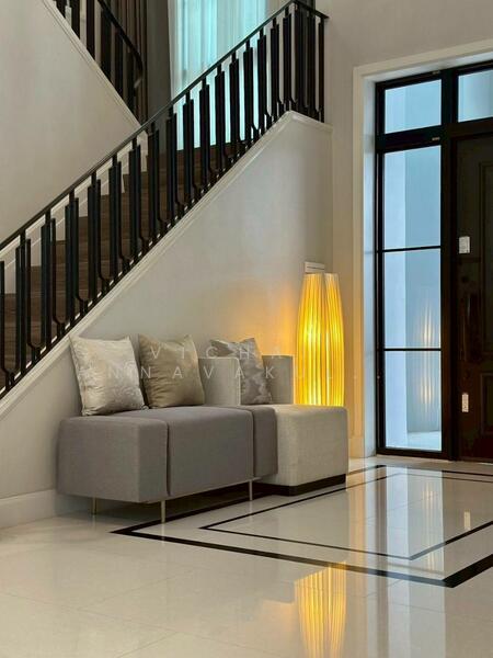 For Rent - Nantawan Rama 9 - New Krungthepkreetha, Bangkok