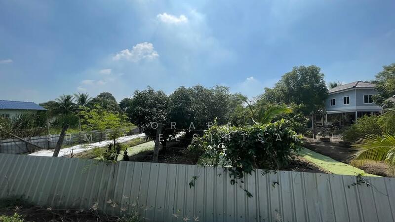 For Sale - 2-BR House, Bangkok