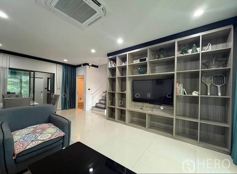 For Rent Bangkok Setthasiri Krungthep Kreetha 2 Bangkapi BRE26236, Bangkok, Khlong Chan, Bang Kapi, Bangkok, 4 Bedrooms, 250 sqm, Single Detached House For Rent, by Hero Realtor Co., Ltd., 500065947 - DDproperty.com
