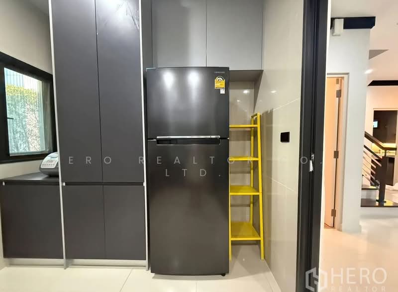 For Rent Bangkok Setthasiri Krungthep Kreetha 2 Bangkapi BRE26236, Bangkok, Khlong Chan, Bang Kapi, Bangkok, 4 Bedrooms, 250 sqm, Single Detached House For Rent, by Hero Realtor Co., Ltd., 500065947 - DDproperty.com