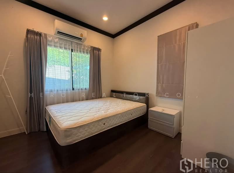 For Rent Bangkok Setthasiri Krungthep Kreetha 2 Bangkapi BRE26236, Bangkok, Khlong Chan, Bang Kapi, Bangkok, 4 Bedrooms, 250 sqm, Single Detached House For Rent, by Hero Realtor Co., Ltd., 500065947 - DDproperty.com