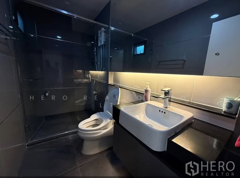 For Rent Bangkok Setthasiri Krungthep Kreetha 2 Bangkapi BRE26236, Bangkok, Khlong Chan, Bang Kapi, Bangkok, 4 Bedrooms, 250 sqm, Single Detached House For Rent, by Hero Realtor Co., Ltd., 500065947 - DDproperty.com