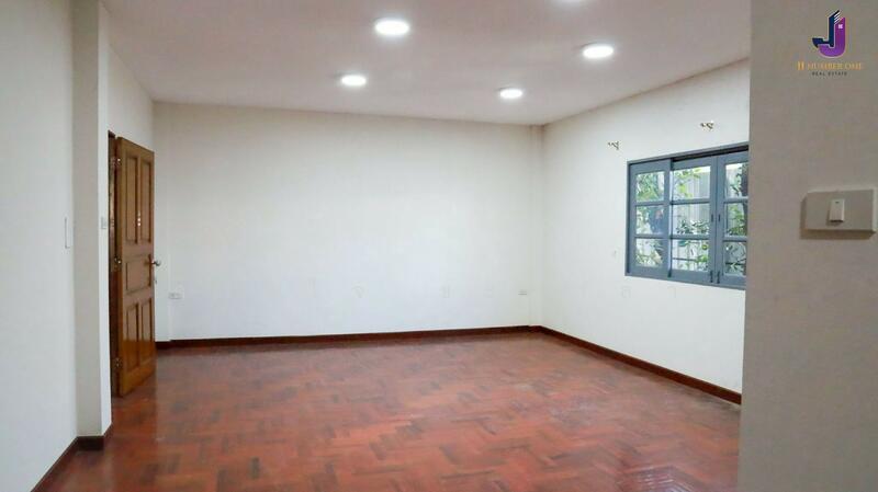 ให้เช่า - บ้านเดี่ยวใจกลางเอกมัย, กรุงเทพ