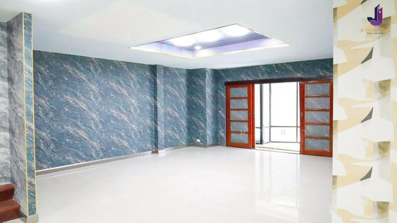 ให้เช่า - บ้านเดี่ยวใจกลางเอกมัย, กรุงเทพ