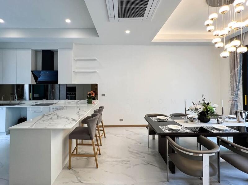 ให้เช่า - Townhouse In Ekkamai 12, กรุงเทพ