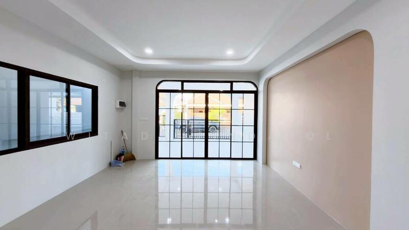 ขาย - หมู่บ้านศรีสุชาติ 3, ภูเก็ต