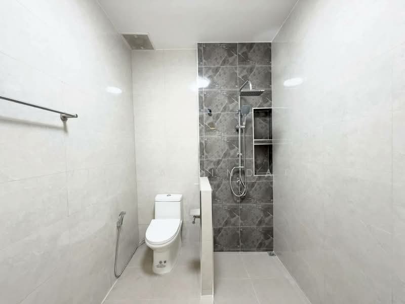 หมู่บ้านศรีสุชาติ 3, Phuket, Ratsada, Muang Phuket, Phuket, 3 Bedrooms, 180 sqm, Townhouse For Sale, by Witada Jindapol, 500066127 - DDproperty.com