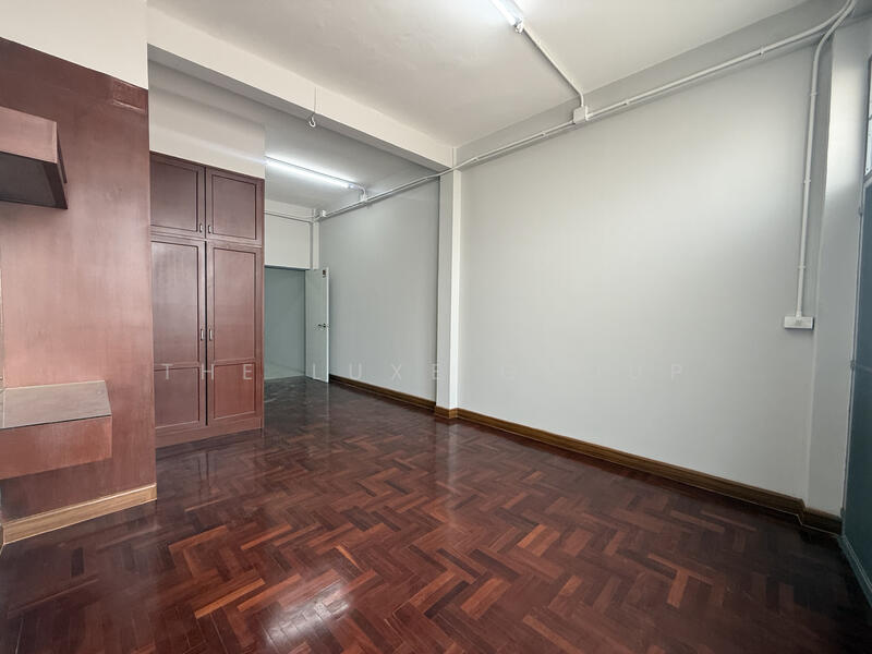 For Rent - 4-storey Commercial Building for Rent in China Town, Bangkok