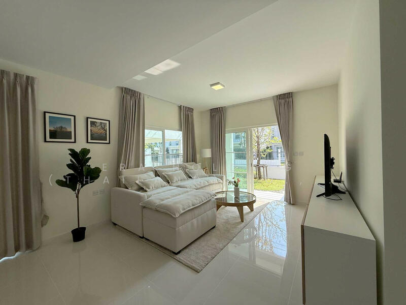 ให้เช่า - Villaggio Srinakarin-Bangna : วิลลาจจิโอ ศรีนครินทร์-บางนา, สมุทรปราการ