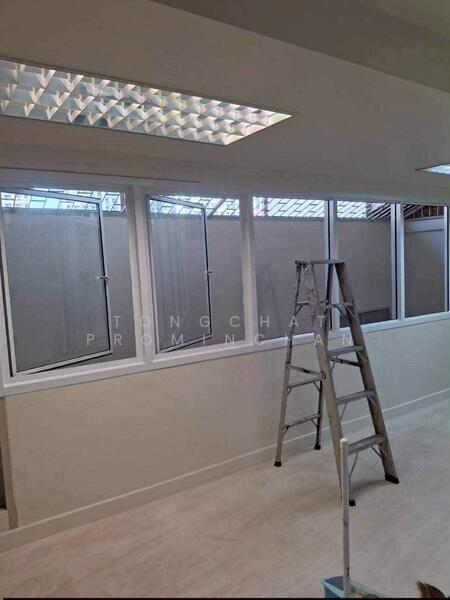 ให้เช่า - อาคารพาณิชย์ให้เช่า ห้วยขวาง พระราม9, กรุงเทพ