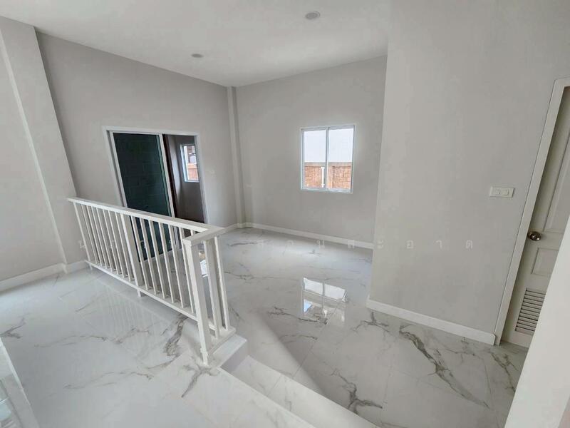 For Sale - Pharinyada, Bangkok