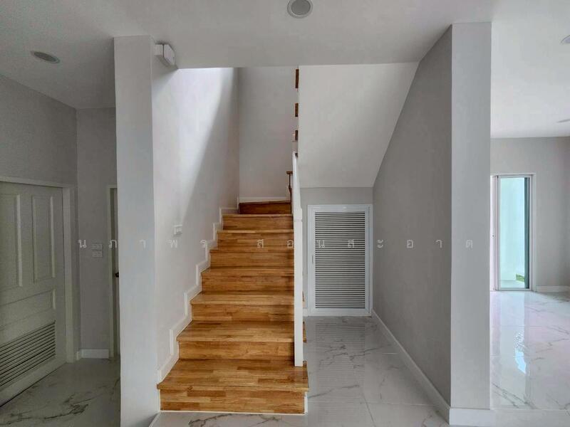 For Sale - Pharinyada, Bangkok