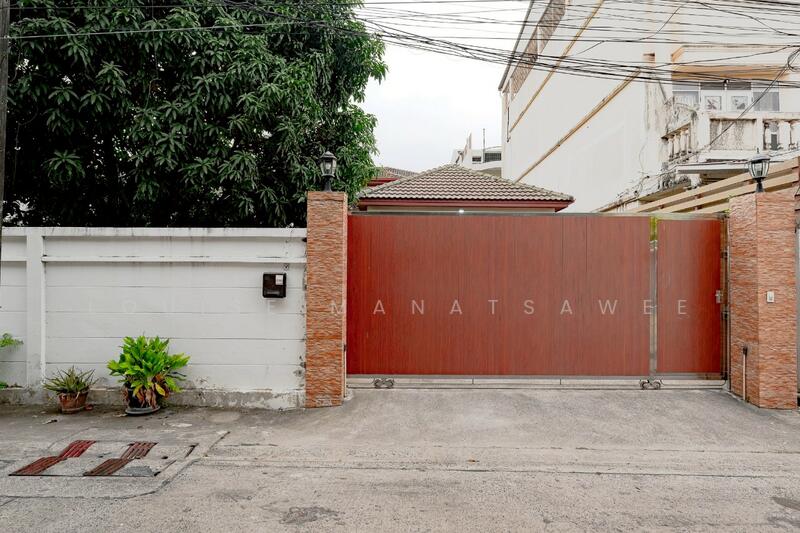 For Rent - New Renovate house Punnawithi Sukhumvit 101, Bangkok