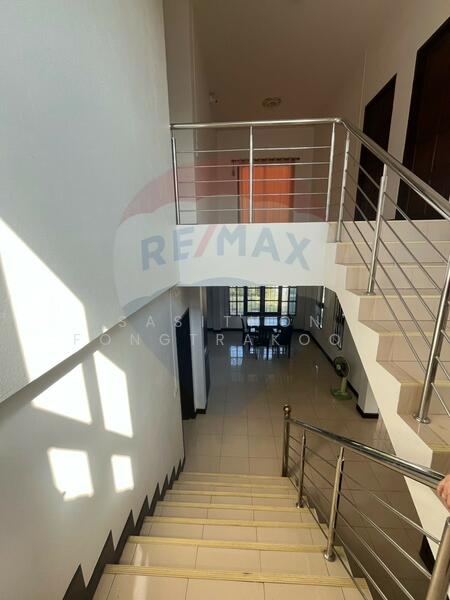 ขาย - ขาย / ให้เช่าบ้านเดี่ยวรีโนเวทใหม่ ใกล้มฟล./ศูนย์การแพทย์แม่ฟ้าหลวง, เชียงราย