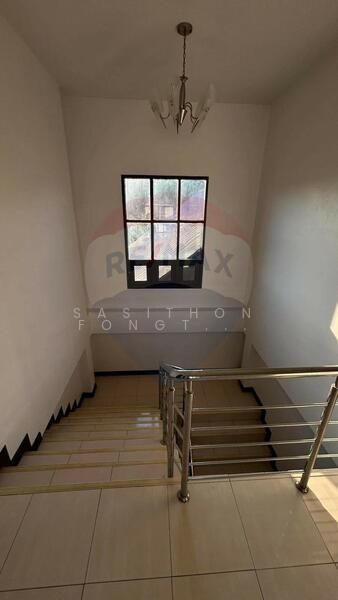 ขาย - ขาย / ให้เช่าบ้านเดี่ยวรีโนเวทใหม่ ใกล้มฟล./ศูนย์การแพทย์แม่ฟ้าหลวง, เชียงราย