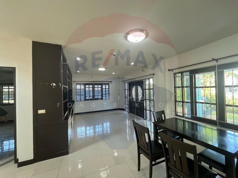 ขาย - ขาย / ให้เช่าบ้านเดี่ยวรีโนเวทใหม่ ใกล้มฟล./ศูนย์การแพทย์แม่ฟ้าหลวง, เชียงราย