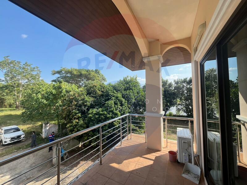 ขาย - ขาย / ให้เช่าบ้านเดี่ยวรีโนเวทใหม่ ใกล้มฟล./ศูนย์การแพทย์แม่ฟ้าหลวง, เชียงราย