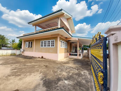 ขาย - Chor Rungrueng 3 Soi Tiwanon 22 : หมู่บ้าน ช.รุ่งเรือง 3 ซอยติวานนท์ 22, นนทบุรี