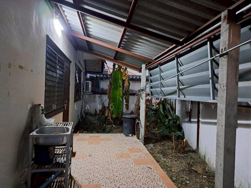 For Sale - ขายบ้านแฝด หมู่บ้านธนวรรณ 1 ชั้น 2 นอน 2 น้ำ 1 ครัว, Lampang