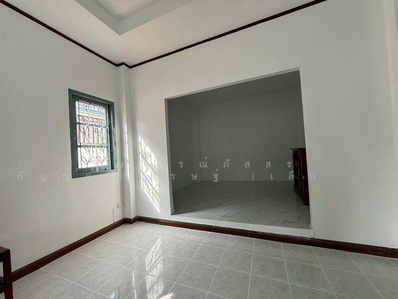 ขาย - พาราไดซ์ การ์เด้นท์ ซอยร่มเกล้า19, กรุงเทพ